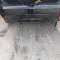 Paraurti posteriore con sensori range rover velar