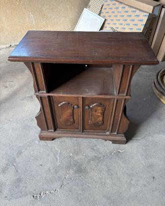 Mobile in legno