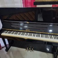 pianoforte verticale Petrof