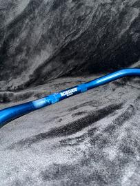 🏍️ Manubrio Accossato in Alluminio Blu (22mm)