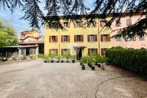 RUSTICO A CAPRINO VERONESE