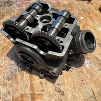 Testata ktm 950