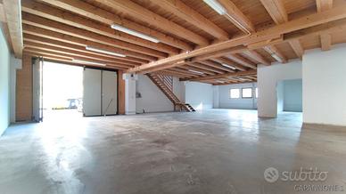 Vallelaghi - "2 Capannoni Adiacenti 1.100 mq