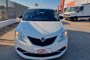 Lancia Ypsilon 1.2 69 CV 5 porte GPL Ecochic Gold
