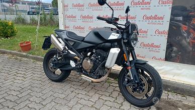 Husqvarna Svartpilen 801 ANNO 2025 KM 6.612