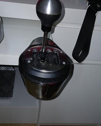 Thrustmaster TH8A