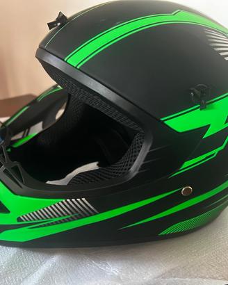 Nuovo casco da moto/bici per adolescente