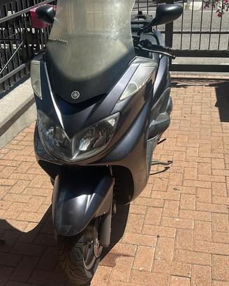 Yamaha Majesty 400