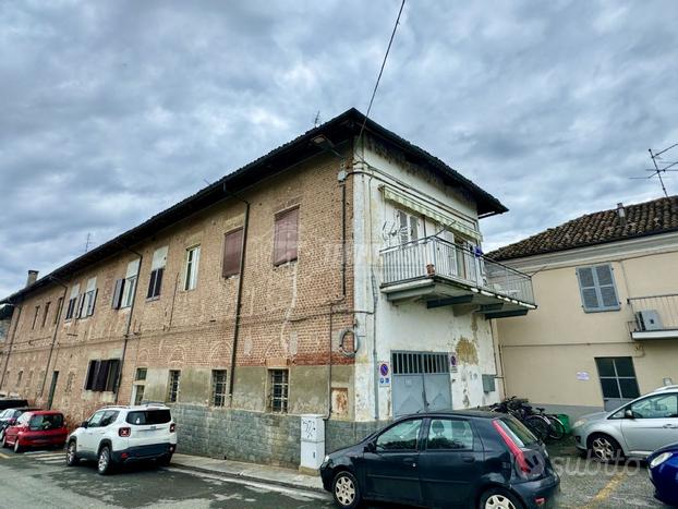 QUADRILOCALE , STRADA CANAVERE 2 , SAVIGLIANO !!!