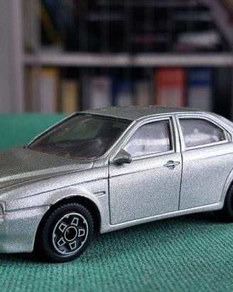 Modellini auto 1/43 - Bburago