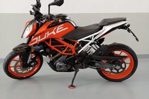 KTM DUKE 390