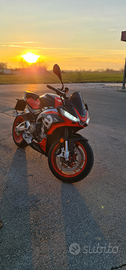 Aprilia tuono 660