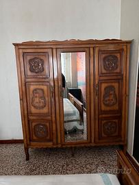 Arredo Camera da Letto in legno intagliato Vintage