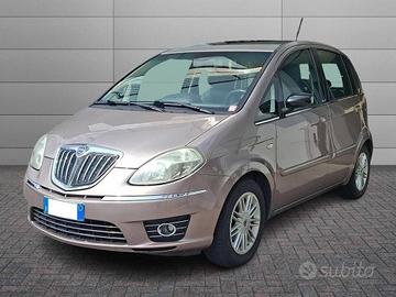 Lancia Musa 1.4 16v Poltrona Frau