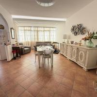 3 LOCALI A SANTA FLAVIA