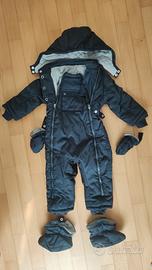 tutone Chicco con guanti e scarpine 