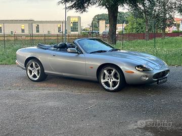 JAGUAR XKR supercharged convertibile
