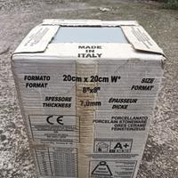 Piastrelle Porcellanato per bagno