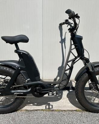 Bici elettrica FANTIC ISSIMO 25