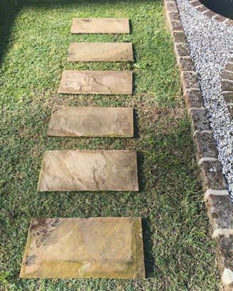 Rocce pietre ornamentali giardino