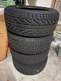 Pneumatici invernali RIKEN 245/45 R18 100V Snow