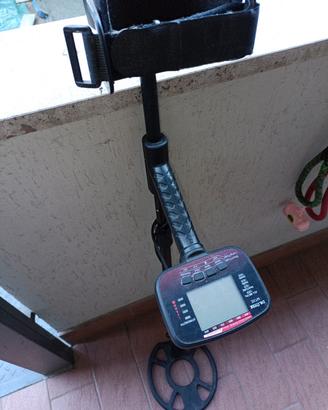 metal detector 