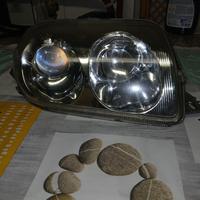 Faro sinistro. alfa romeo spider GtV