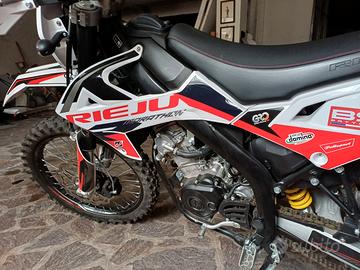 Rieju marathon 125 a liquido minarelli Yam 600km