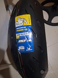 Michelin power gp 200/55 zr 17 nuovo