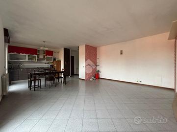 3 LOCALI A ARZAGO D'ADDA