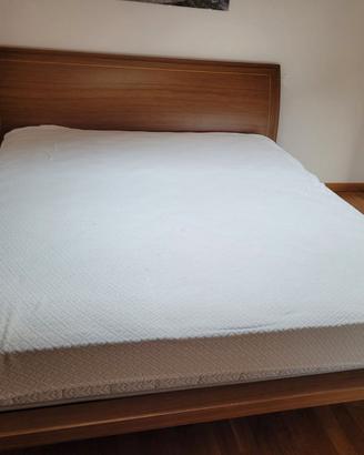 Camera da letto matrimoniale