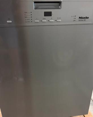 Lavastoviglie Miele