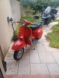 Piaggio Vespa PX 125 E