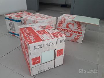 MATTONI COLORE CHIARO, DIMENSIONI 20X20