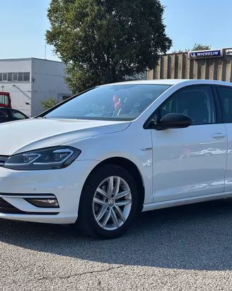 Volkswagen Golf 1.5 TGI DSG 5p. (Garanzia 24 Mesi)