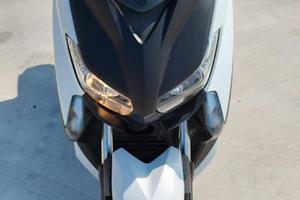 Yamaha X Max