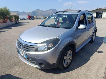 Dacia Sandero Stepway 1.5 dCI