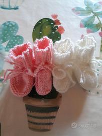 Scarpine neonato femmina fatte a mano