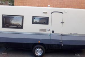 Lander 474 Pierre Cardin