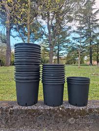Lotto 31 Vasi Tondi Grandi (25L e 18L) Orto/Vivaio