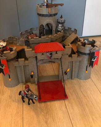 Castello medievale Playmobil senza scatola