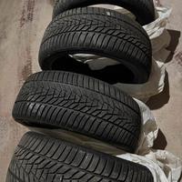 Gomme 265/40/22