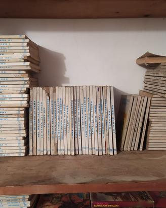 Blocco unico 300 fumetti NON SPEDISCO