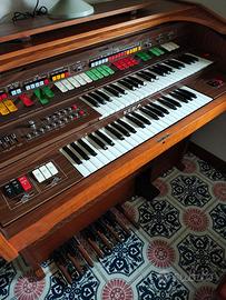 ORGANO ELKA - CRESCENDO 303