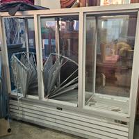 Vetrina Silfer per pasticceria nuova danneggiata