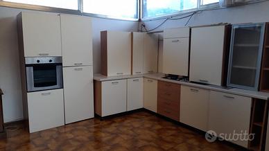 CUCINA COMPLETA