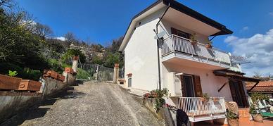 VILLA SINGOLA A VIETRI SUL MARE