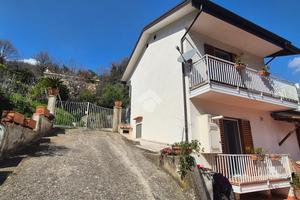 VILLA SINGOLA A VIETRI SUL MARE