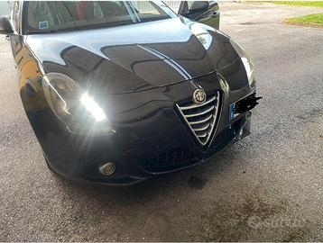 Alfa Romeo Giulietta 1.6cc jtd 105cv E5+