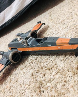 Caccia X-Wing di Poe Dameron.